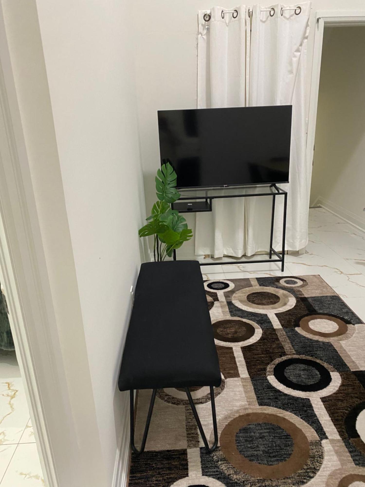 Modern City Living -Newly Built トロント エクステリア 写真